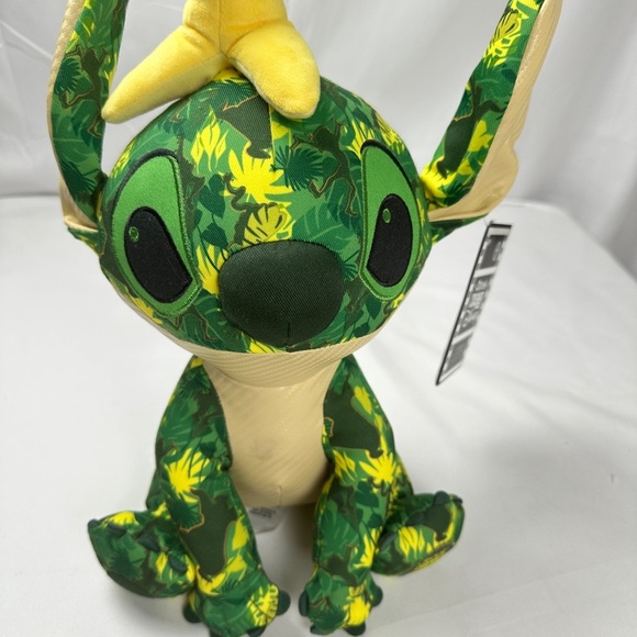 Brand New Stitch Crashes Disney Jungle Book (Limited Edition) - Picture 1 of 6